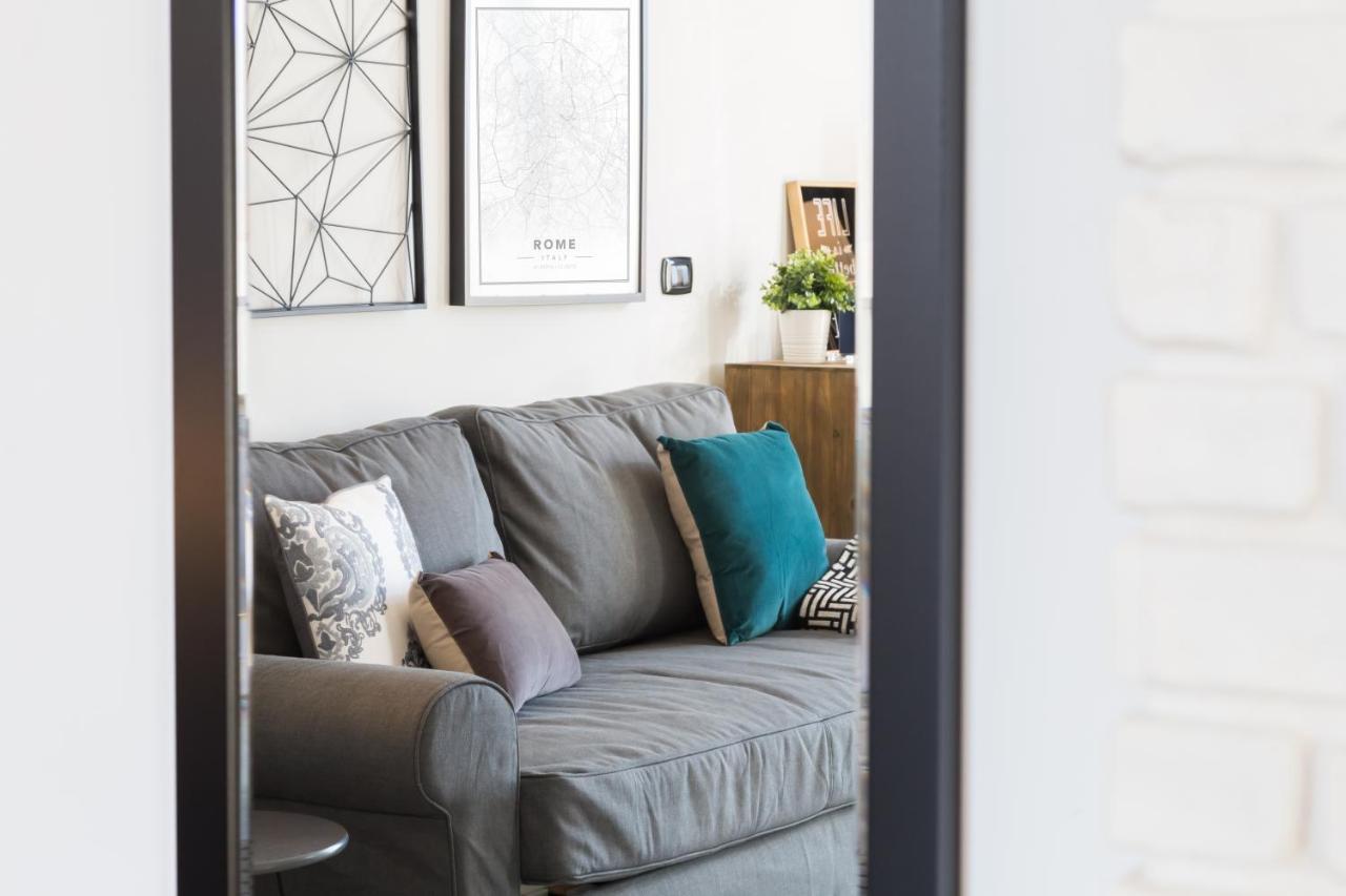 Bmga L Glam Industrial 3-Bed Apartment In Termini โรม ภายนอก รูปภาพ