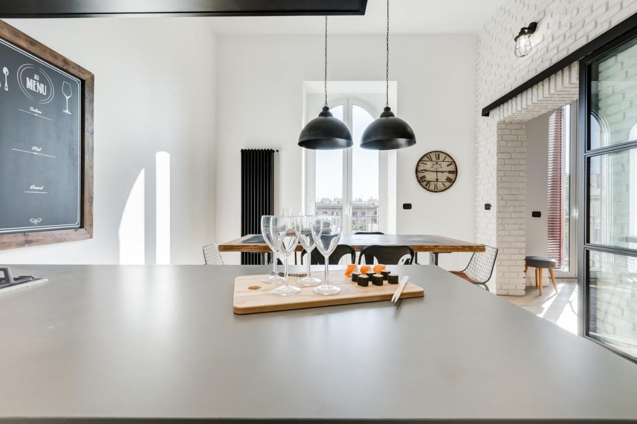 Bmga L Glam Industrial 3-Bed Apartment In Termini โรม ภายนอก รูปภาพ