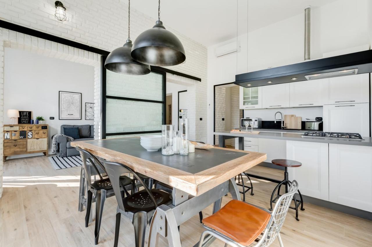 Bmga L Glam Industrial 3-Bed Apartment In Termini โรม ภายนอก รูปภาพ